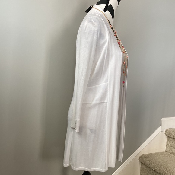 White House Black Market White Open Cardigan - Picture 4 of 7